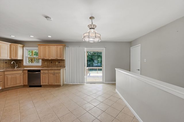 2347 Heather Way, Lexington, KY 40503