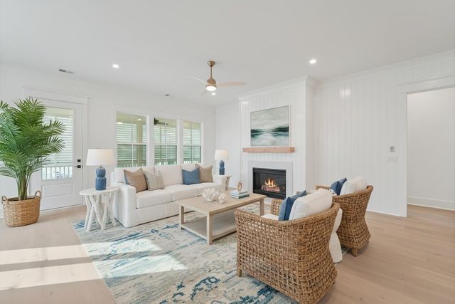 4715 Gold Cup Lane, Hollywood, SC 29449