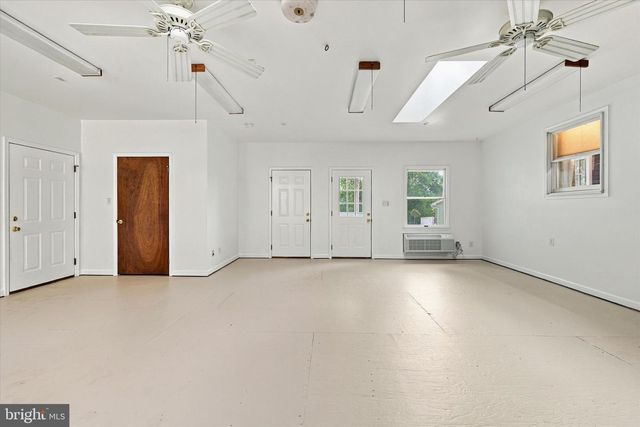 25 WINSOME WAY, Newark, DE 19702