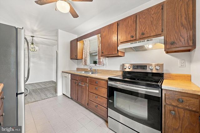 25 WINSOME WAY, Newark, DE 19702