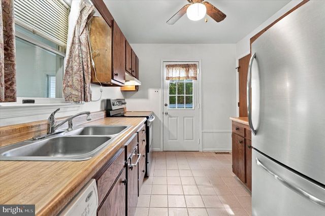 25 WINSOME WAY, Newark, DE 19702