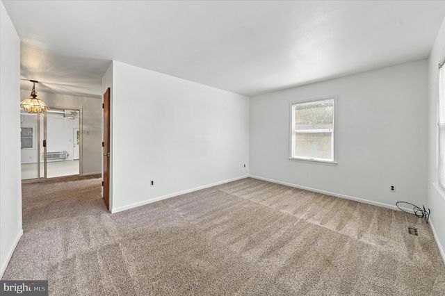 25 WINSOME WAY, Newark, DE 19702