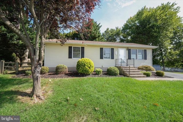 25 WINSOME WAY, Newark, DE 19702