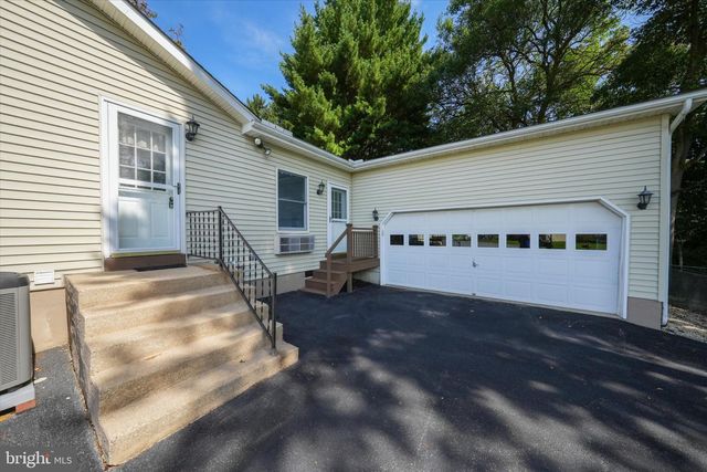 25 WINSOME WAY, Newark, DE 19702