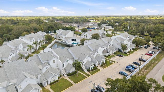 12237 ARMENIA GABLES CIR, Tampa, FL 33612