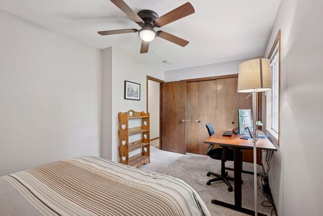 9772 Ives Lane N, Maple Grove, MN 55369