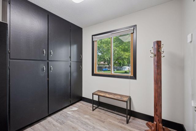 9772 Ives Lane N, Maple Grove, MN 55369