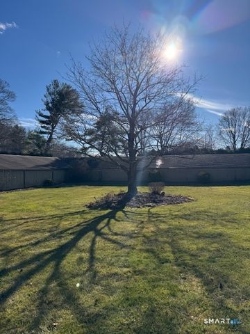 16 Pine Orchard Road APT 9, Branford, CT 06405