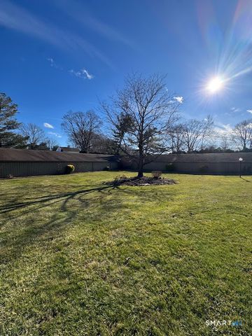 16 Pine Orchard Road APT 9, Branford, CT 06405