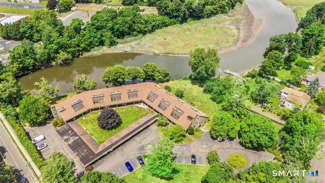 16 Pine Orchard Road APT 9, Branford, CT 06405