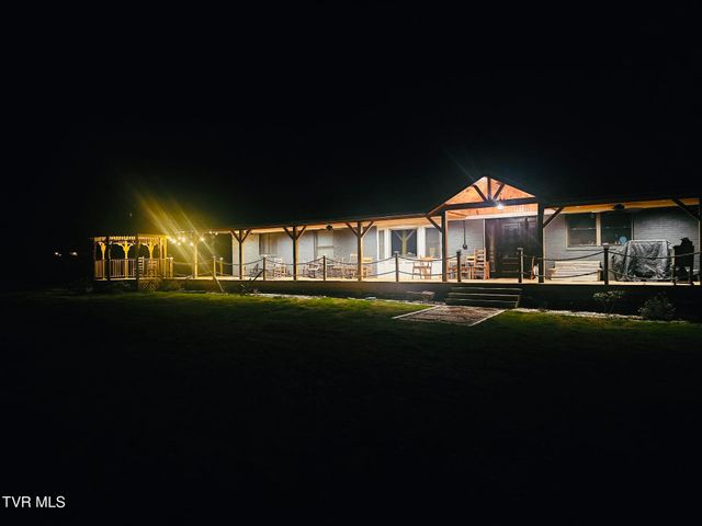 220 Pleasant Hill Road, Chuckey, TN 37641