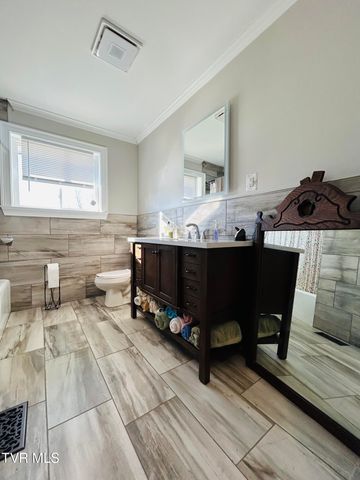 220 Pleasant Hill Road, Chuckey, TN 37641