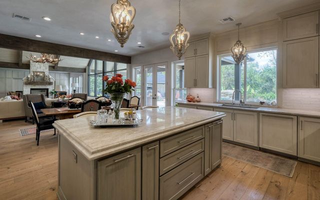 22474-A Kmiec Road, Hempstead, TX 77445