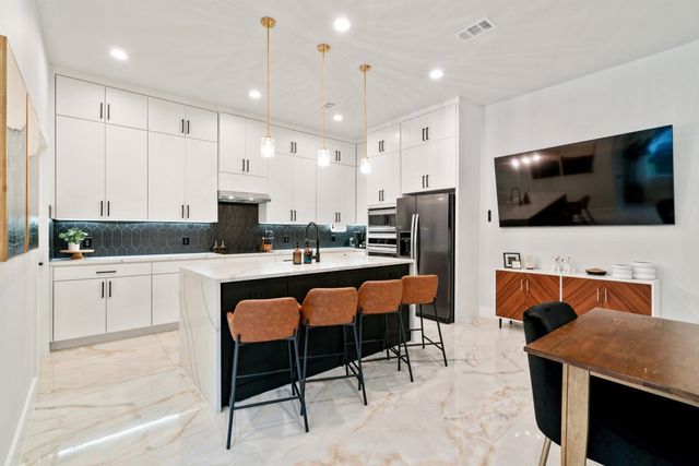 1954 Pueblo Street, Dallas, TX 75212