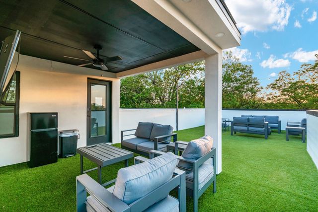 1954 Pueblo Street, Dallas, TX 75212