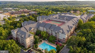 400 SYMPHONY CIR #136E, Hunt Valley, MD 21030
