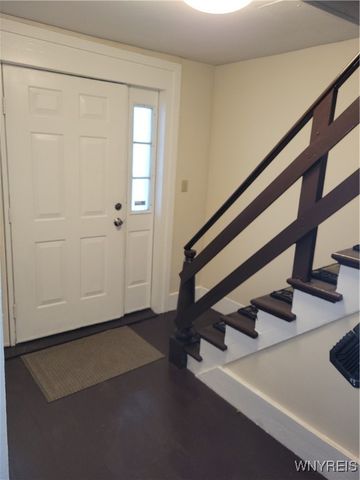 122 Erie Street, Lockport City, NY 14094