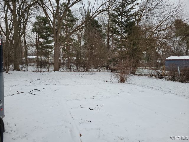 122 Erie Street, Lockport City, NY 14094