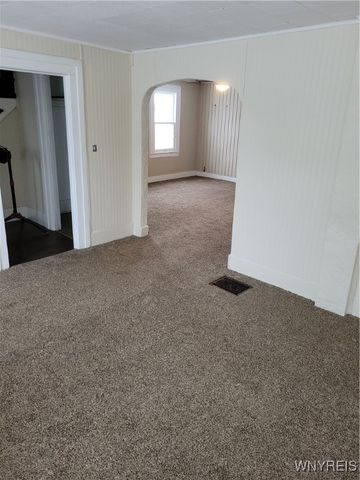 122 Erie Street, Lockport City, NY 14094