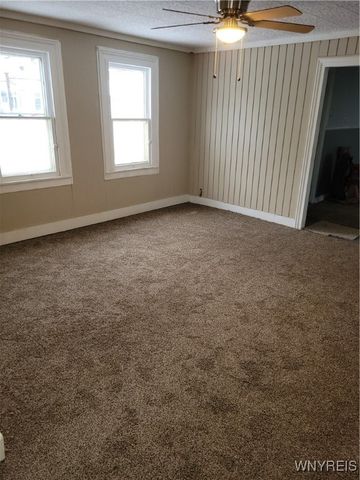 122 Erie Street, Lockport City, NY 14094