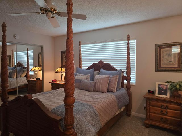 166 Lake Meryl Drive 166, West Palm Beach, FL 33411