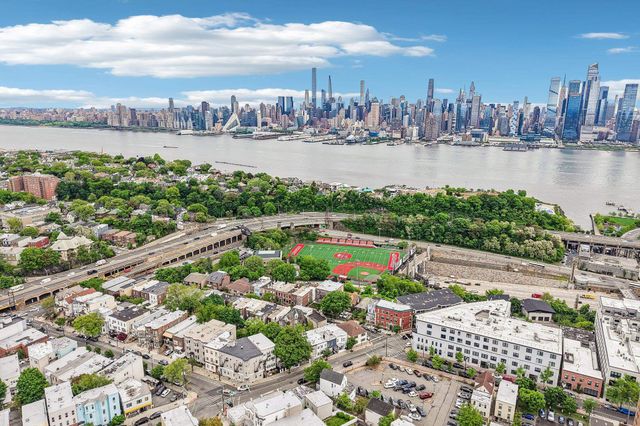 90A HACKENSACK PLANK RD, Weehawken, NJ 07086