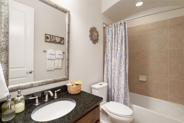 6313 Cobbie Creek Drive, Frisco, TX 75034