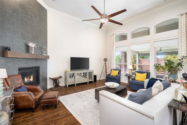 6313 Cobbie Creek Drive, Frisco, TX 75034