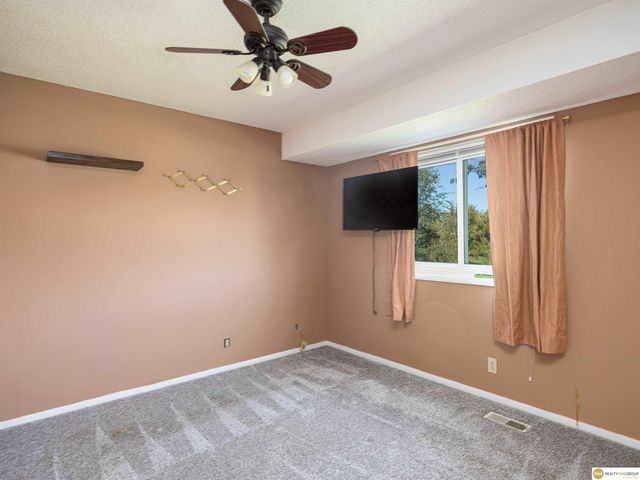 626 Parkview Avenue, Eagle, NE 68347