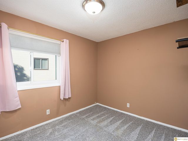 626 Parkview Avenue, Eagle, NE 68347