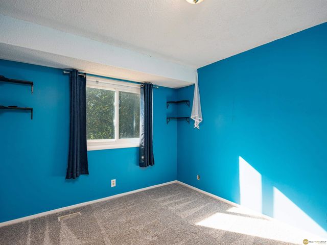 626 Parkview Avenue, Eagle, NE 68347