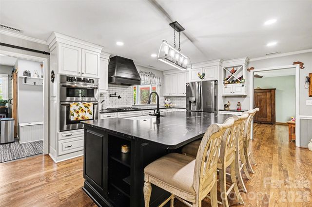 9116 Highland Creek Parkway, Charlotte, NC 28269