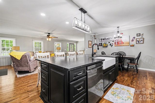 9116 Highland Creek Parkway, Charlotte, NC 28269