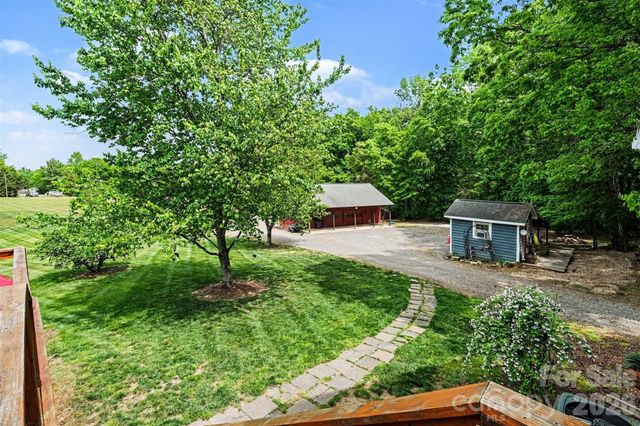 9116 Highland Creek Parkway, Charlotte, NC 28269