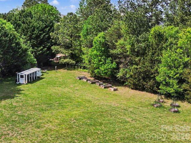 9116 Highland Creek Parkway, Charlotte, NC 28269