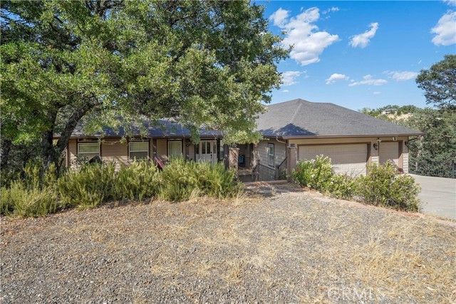 19438 Donkey Hill Road, Hidden Valley Lake, CA 95467