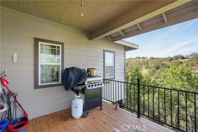 19438 Donkey Hill Road, Hidden Valley Lake, CA 95467