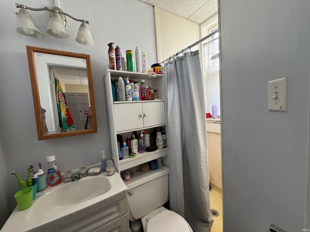 3201 Dinnen Avenue, Fort Wayne, IN 46807