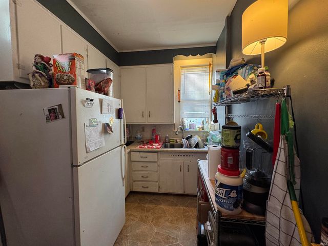 3201 Dinnen Avenue, Fort Wayne, IN 46807