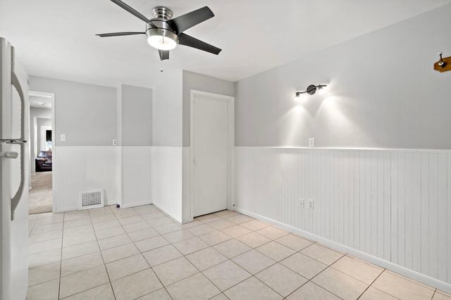 5216 Bryant Avenue N, Minneapolis, MN 55430