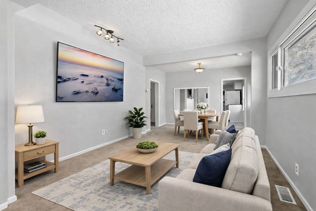 5216 Bryant Avenue N, Minneapolis, MN 55430