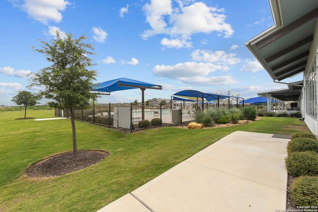 7022 Serf Pl, San Antonio, TX 78252