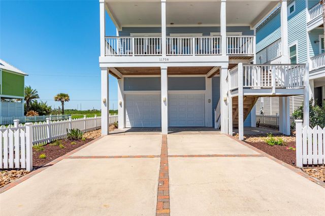 11706 Opihi, Galveston, TX 77554