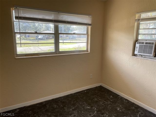 1160 Sumter DR, Fort Myers, FL 33905