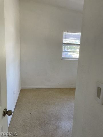 1160 Sumter DR, Fort Myers, FL 33905