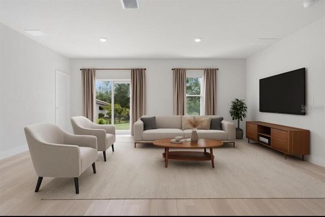 586 MARION OAKS TRL, Ocala, FL 34473