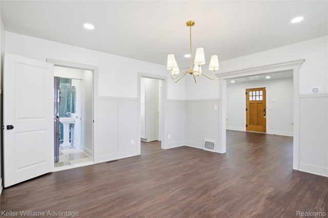 1029 Longfellow Avenue, Royal Oak, MI 48067
