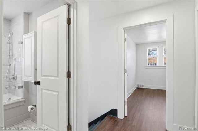 1029 Longfellow Avenue, Royal Oak, MI 48067