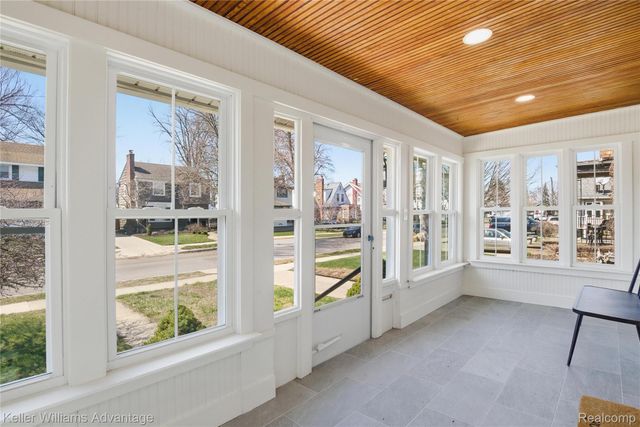 1029 Longfellow Avenue, Royal Oak, MI 48067