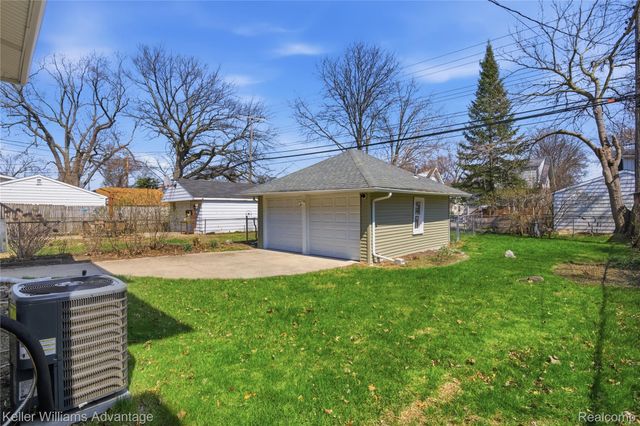 1029 Longfellow Avenue, Royal Oak, MI 48067